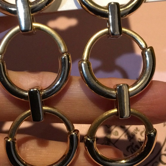 DONATE 2/24 Nine West drop earrings interlinked circles 3.5” new with tags - Picture 6 of 6